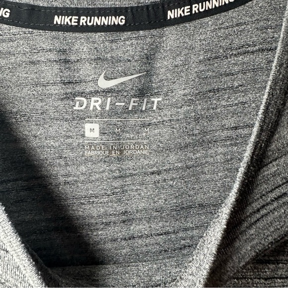 Men’s medium Nike Dri-Fit lot - Picture 16 of 16